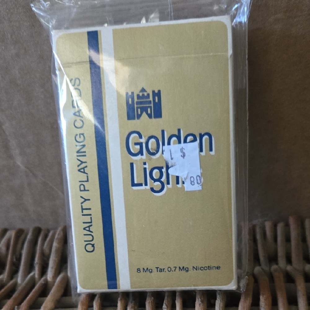 Vtg Quality Playing Cards - Gold
